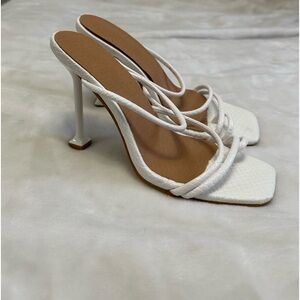 White high heals
